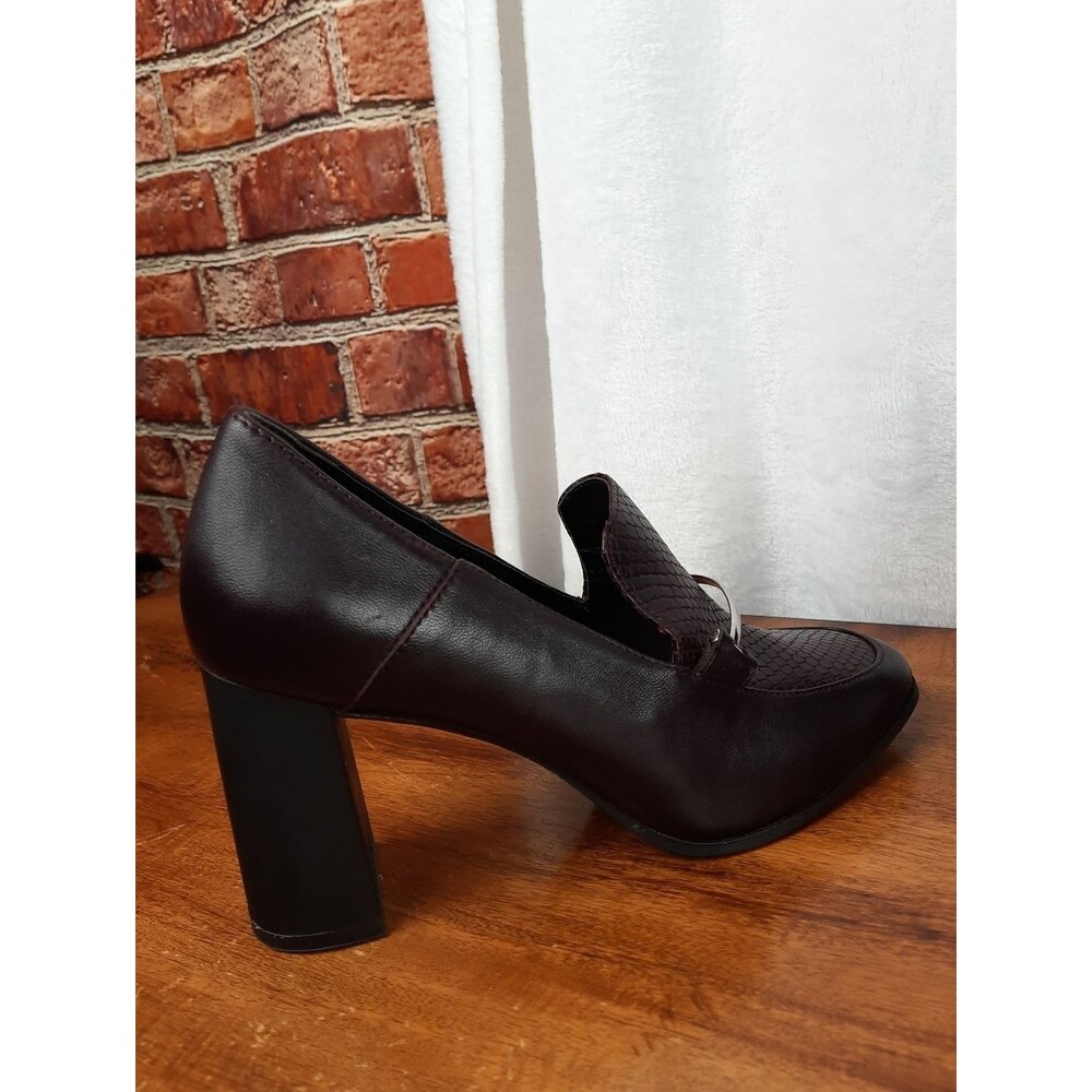 DKNY Burgundy Leather Block Heels Size 7.5 - Picture 10 of 12